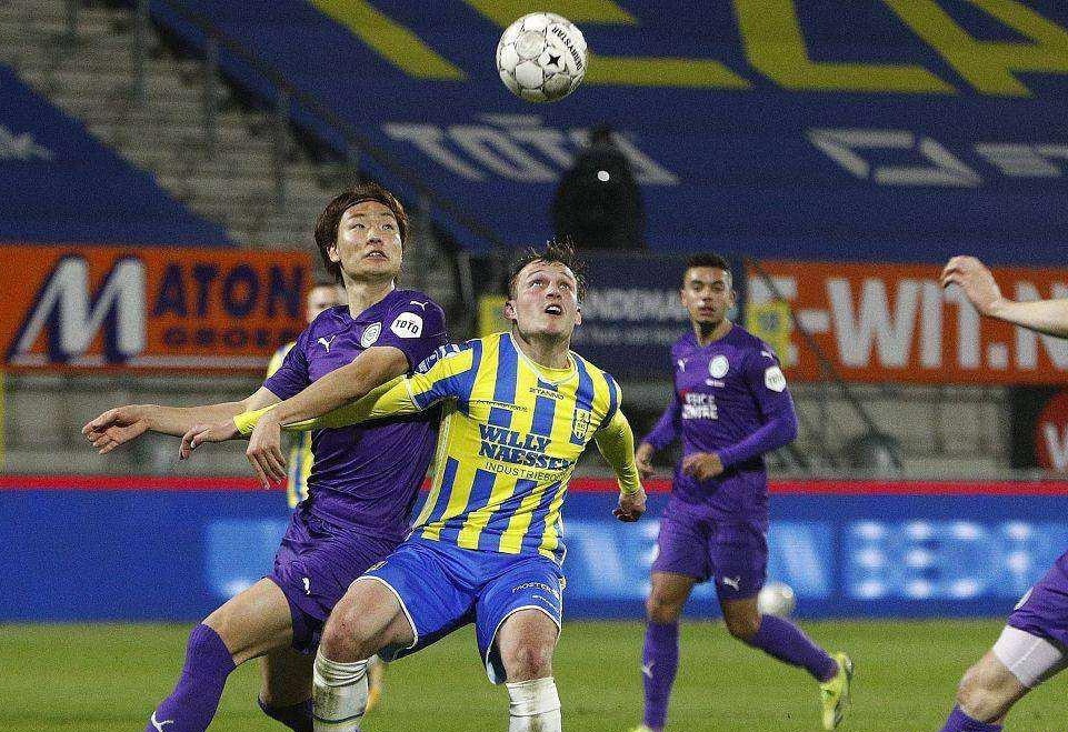 场上的指挥 场上的指挥