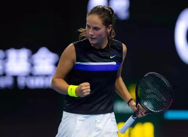 梅西及其队 梅西及其队