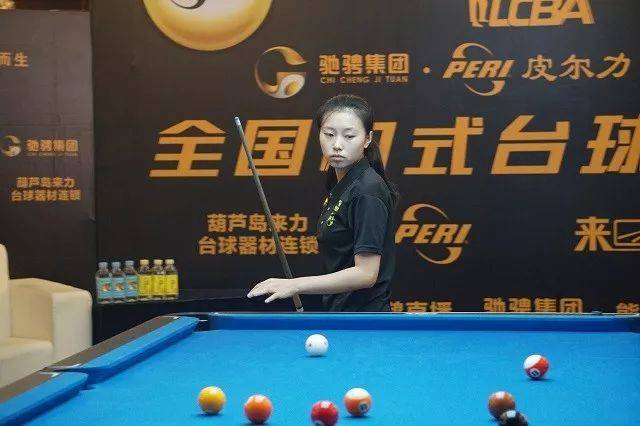 瑞典巨星伊 瑞典巨星伊