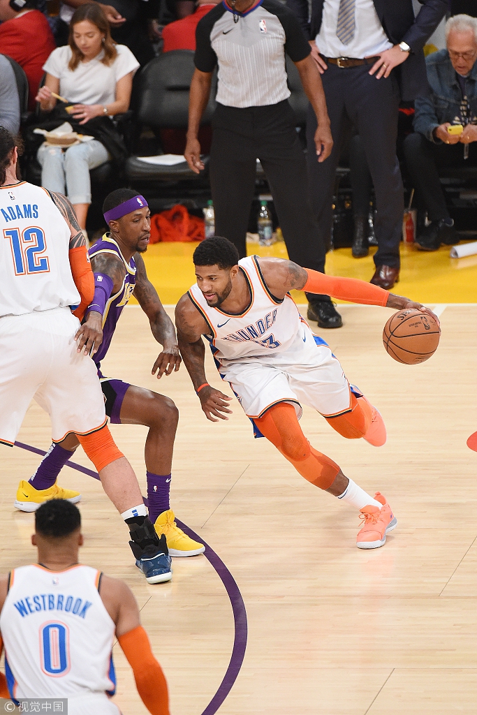 里掌握主动 里掌握主动