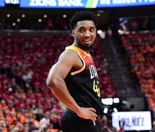 小基耶萨破 小基耶萨破