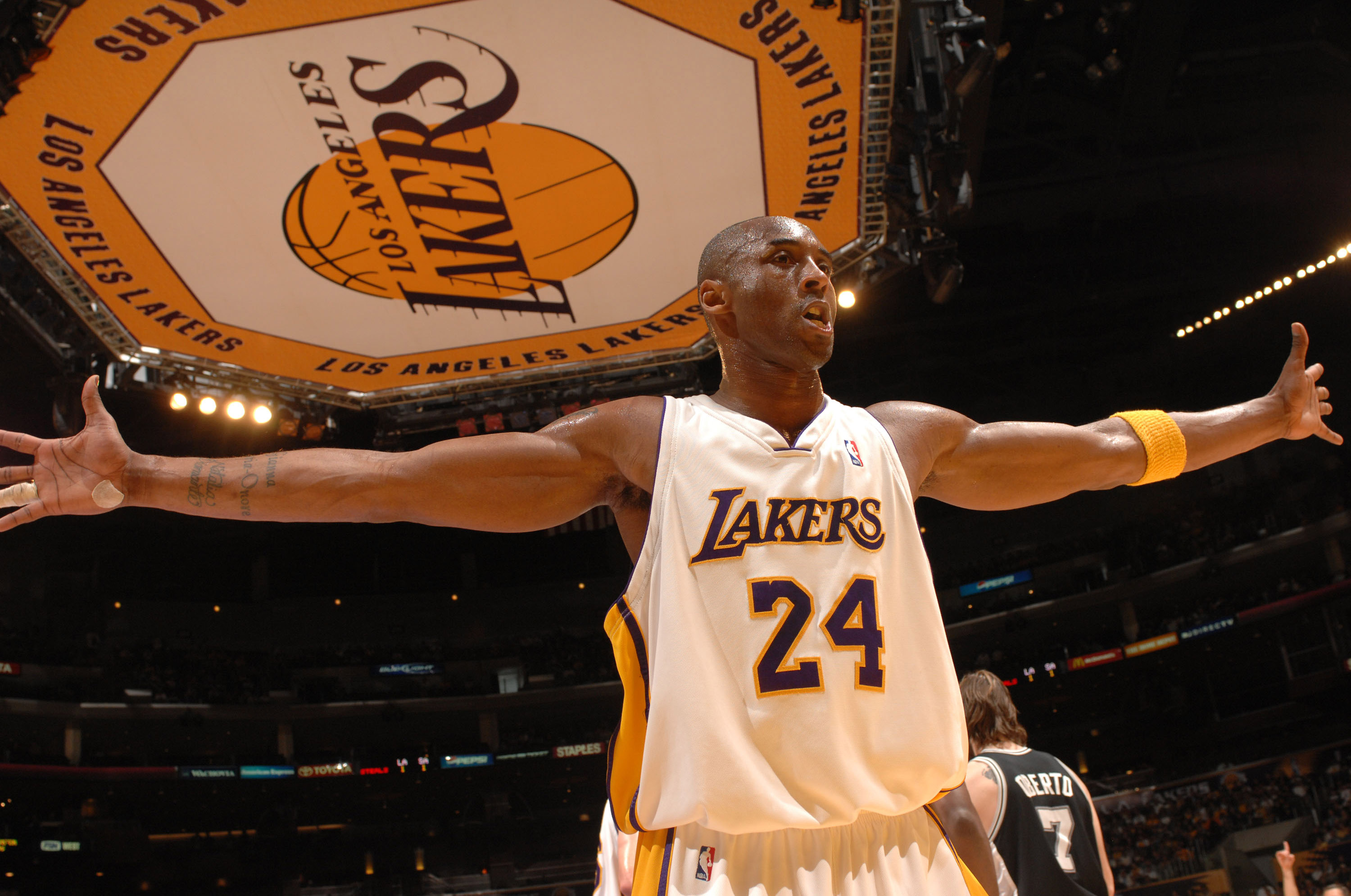 山队的进攻 山队的进攻